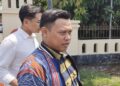 Wakil Ketua (Waka) DPRD Kabupaten Pekalongan, Ruben R Prabu Faza, usai menjalani pemeriksaan KPK di Mapolres Pekalongan Kota, Senin, 20 April 2026. (Fahri Akbar/Lingkarjateng.id)