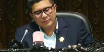 Wakil Ketua DPRD Jateng, Mohammad Saleh, saat rapat paripurna membahas Raperda tentang Garis Sempadan Jawa Tengah pada Kamis, 16 April 2026. (dok for Lingkarjateng.id)