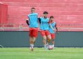Pemain Persijap Jepara saat melakukan latihan sebelum pertandingan melawan Semen Padang FC. (Dok. Persijap Jepara/Lingkarjateng.id)
