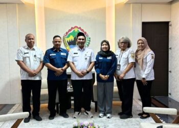 JMSI Jateng saat audiensi dengan Wakil Gubernur Jawa Tengah Taj Yasin didampingi oleh sejumlah perwakilan Komdigi Jateng di Kantor Gubernur Jawa Tengah, Rabu, 8 April 2026. (Dok. for Lingkarjateng.id)