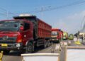 Situasi arus lalu lintas di area Pantura ruas Cangkring–Brangsong Kendal, Senin, 27 April 2026. (Anik Kustiani/Lingkarjateng.id)
