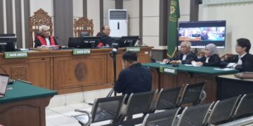 Eks Kepala Divisi Korporasi dan Komersial Bank BJB, Dicky Syahbandinata dinyatakan bebas dalam perkara dugaan korupsi pemberian kredit kepada PT Sri Rejeki Isman Tbk atau Sritex. Foto : Rizky/Lingkar