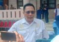 Kepala Dinas Energi dan Sumber Daya Mineral (ESDM) Jawa Tengah Agus Sugiharto saat diwawancarai awak media di sela acara peringatan Hari Bumi 2026 di Tuntang, Kabupaten Semarang, Rabu, 13 Mei 2026. (Angga Rosa/Lingkarjateng.id)