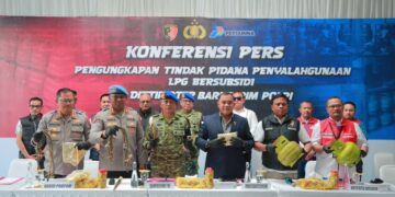Bareskrim Polri menggelar konferensi pers ungkap kasus penyalahgunaan LPG subsidi. Foto : Dok. Humas Polri/Lingkar