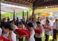 Jelang Grebeg Besar, Kasepuhan Kadilangu Demak Terima Abon-Abon dari Kasunanan Surakarta 34 Suasana tradisi penyerahan abon-abon atau ubo rampe di Pendopo Notobratan Kadilangu, Kabupaten Demak, Minggu, 24 Mei 2026. (M. Burhanuddin Aslam/Lingkarjateng.id)