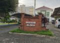 Seleksi JPTP Blora Rampung, Hasil Akhir Diumumkan 8 Juni 34 Tampak depan Kantor BKPSDM Kabupaten Blora. (Eko Wicaksono/Lingkarjateng.id)