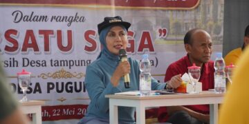 Bupati Kendal, Dyah Kartika Permanasari, saat menjalankan program Bersatu Siaga di Gedung Serba Guna Desa Puguh, Kecamatan Boja, Kabupaten Kendal, Jumat, 22 Mei 2026. (Anik Kustiani/Lingkarjateng.id)