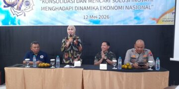 Bupati Kendal, Dyah Kartika Permanasari, saat memberikan sambutan dalam peringatan HUT ke-57 PHRI di salah satu restoran di Kabupaten Kendal, Selasa, 12 Mei 2026. (Anik Kustiani/Lingkarjateng.id)