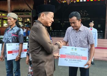 Puluhan Pekerja Rentan di Kudus Terima Santunan Kematian Total Rp1,9 Miliar