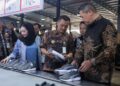 Gubernur Jawa Tengah, Ahmad Luthfi, saat meninjau aktivitas produksi di PT Gold Emperor Indonesia di Kabupaten Brebes, Kamis, 7 Mei 2026. (Humas Pemprov Jateng/Lingkarjateng.id)
