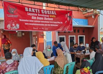 Sasar Wilayah Pelosok Terdampak Rob, PDIP Demak Gelar Dapur Marhaen dan Cek Kesehatan Gratis