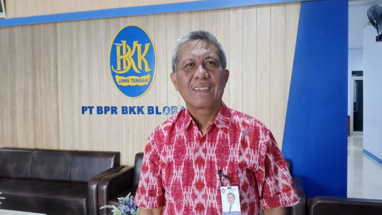 Setor Dividen Rp4,4 Miliar, BPR BKK Blora Laba Rp21,8 Miliar di Tahun 2025 25 Direktur Utama PT BPR BKK Blora (Perseroda), Puguh Haryono. Foto : Eko Wicaksono/Lingkar