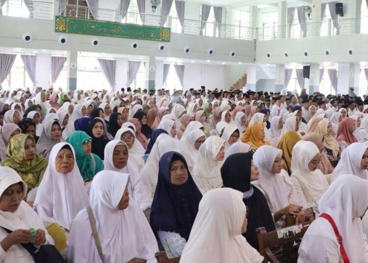 Ilustrasi jemaah calon haji di Kabupaten Kudus. Foto : Nisa Hafizhotus Syarifa/Lingkar
