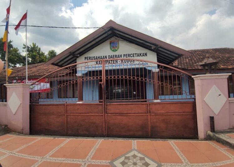 Ilustrasi kantor PD Percetakan Kabupaten Kudus. Foto: Nisa Hafizhotus Syarifa/Lingkar