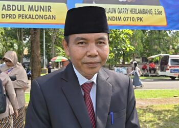 Revitalisasi Sekolah 2026 di Pekalongan Masih Tunggu Kepastian Anggaran Pusat 25 Kepala Dindikbud Kabupaten Pekalongan, Kholid. (Fahri Akbar/Lingkarjateng.id)