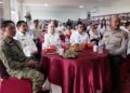 Bupati Kendal, Dyah Kartika Permanasari (tengah), bersama Wabup Benny Karnadi, Dandim 0715 Letkol Inf Ade Sohal, Kapolres Kendal AKBP Hendry Susanto, Ketua DPRD Kendal, Mahfud Sodiq dan saatmengikuti zoom meeting launching Koperasi Merah Putih di Desa Cepiring, Kecamatan/Kabupaten Kendal pada Sabtu, 16 Mei 2026. (Anik Kustiani/Lingkarjateng.id)