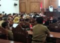 Revisi Perda Pajak dan Retribusi Daerah di Pati Mulai Digodok, Ini Poin yang Sorot 28 Rapat paripurna pembahasan Raperda Perubahan Perda Pajak dan Retribusi Daerah yang dilaksanakan di ruang paripurna DPRD Pati, Senin, 11 Mei 2026. (Lingkarjateng.id)