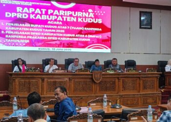Suasana rapat paripurna yang digelar di Aula DPRD Kudus, Rabu (10/6/2026). Foto : Ahmad Abror/Lingkar