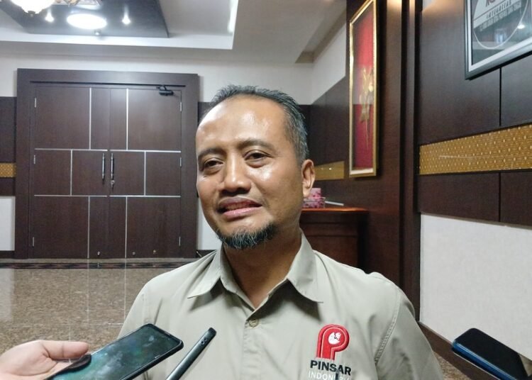 Dampak Listrik Kerap Padam, Peternak Ayam Jateng Sambat Kematian DOC hingga 50 Persen 25 Ketua Perhimpunan Insan Perunggasan Rakyat Indonesia (Pinsar) Jawa Tengah, Susilo. Foto : Rizky/Lingkar
