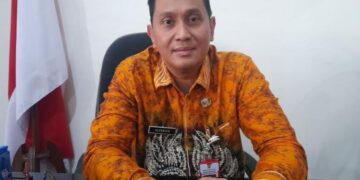 Kepala Badan Kesatuan Bangsa dan Politik (Bakesbangpol) Kendal, Alfebian Yulando. (Anik Kustiani/Lingkarjateng.id)