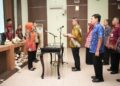 Bupati Demak, Eisti'anah, saat melantik pejabat Pemkab Demak di Gedung Grhadika Bina Praja, Jumat, 26 Juni 2026. (M. Burhanuddin Aslam/Lingkarjateng.id)