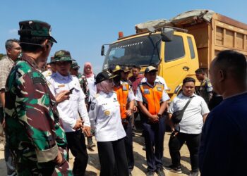 Bupati Kendal Turun Sidak Tambang, Truk Galian C Parkir Liar di Perbatasan Kota Ditertibkan