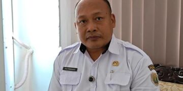 Dihantui Rob, Pemkab Pekalongan Siapkan Tanggul hingga Rumah Pompa di Tirto dan Siwalan 10 Kepala Bidang Pengelolaan Sumber Daya Air (PSDA) DPU Taru Dinas Pekerjaan Umum dan Penataan Ruang (DPU Taru) Kabupaten Pekalongan, Pujo Pramudiarto. (Fahri Akbar/Lingkarjateng.id)