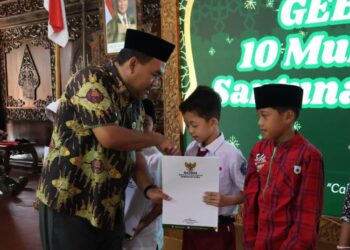 Dihimpun dari Sedekah Subuh, Pemkab Blora Santunan ke 815 Anak Pada 10 Muharam
