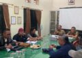 Suasana audiensi terkait penanganan jalan rusak yang berlangsung di Kantor Dinas Pekerjaan Umum dan Tata Ruang (DPUTR) Kabupaten Pati, Selasa, 9 Juni 2026. (Mohammad Fahtur Rohman/Lingkarjateng.id)