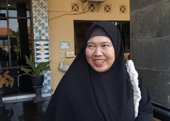 Fika penjual emas asal Sidoarjo Jawa Timur mengaku diperiksa penyidik KPK terkait transaksi emas yang disebut berhubungan dengan mantan Bupati Pekalongan Fadia Arafiq, Rabu (17/6/26). Foto :Dok.Pribadi/Lingkar