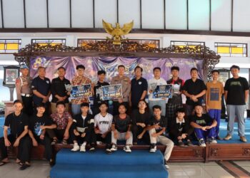 Kapolres Batang Cup 2026 E-sport, Tim Wowo Dewo Raih Gelar Juara Menuju di Polda Jateng Cup. Foto : Dok. Polres Batang/Lingkar