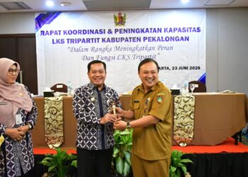 Mitigasi Persoalan Industrial, Pemkab Pekalongan Serius Perkuat LKS Tripartit. Foto: Dok.Prokompim Pekalongan/Lingkar