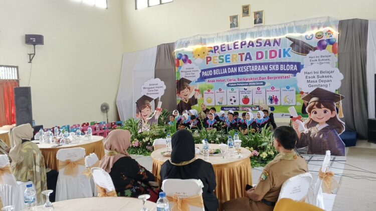 190 Siswa SKB Blora Lulus Kesetaraan, Bisa Lanjut Jenjang Sekolah Formal Negeri 25 Suasana Akhirussanah di SKB Blora, Senin (15/06/2026). Foto : Eko Wicaksono/Lingkar