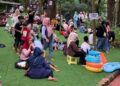 Selama Setahun, 188.673 Wisatawan Kunjungi Deswita Pijar Park Kudus 35 Wisatawan saat berkunjung ke objek wisata Pijar Park di Desa Kajar, Kecamatan Dawe, Kabupaten Kudus. Foto: Nisa Hafizhotus Syarifa/Lingkar
