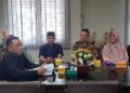 Inovasi KAJEKZI Puskesmas Ringinarum Kendal Masuk Top 10 IDEA Jateng 2026 34 Kepala Bapperida Kabupaten Kendal, Izzudin Latif, saat menghadiri kegiatan coffee morning di Kantor Bapperida Kendal, Jumat, 19 Juni 2026. (Anik Kustiani/Lingkarjateng.id)