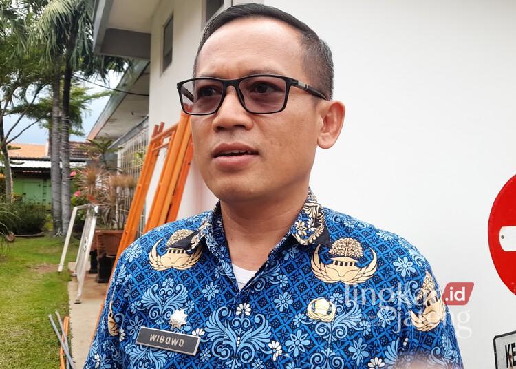 Harga Sejumlah Komoditas Naik, Disdagkop UKM Kendal Perkuat Pengawasan Pasar 25 Kepala Disdagkop UKM Kendal, Toni Ari Wibowo. (Anik Kustiani/Lingkarjateng.id)