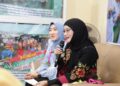 Bunda PAUD Jawa Tengah, Nawal Arafah Yasin, menyampaikan materi tentang kesehatan mental dalam agenda parenting di TK Ma’had Islam, Kota Pekalongan, Senin, 8 Juni 2026. (dok Humas Pemprov Jateng/Lingkarjateng.id)