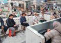 AUDIENSI: Sejumlah pedagang bakso beraudiensi dengan Dinas Perdagangan Kota Salatiga di los daging Pasar Raya 1, Rabu, 24 Juni 2026. (Angga Rosa/Lingkarjateng.id)