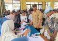 1.696 Warga Batang Terima BLT Rp600 Ribu dari Dana Cukai Tembakau 34 Dinsos Kabupaten Batang menyalurkan bantuan langsung tunai (BLT) bersumber dari Dana Bagi Hasil Cukai Hasil Tembakau (DBHCHT) 2026 di Aula Kecamatan Reban, Kabupaten Batang, Kamis, 18 Juni 2026. (Humas Pemkab Batang/Lingkarjateng.id)
