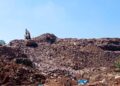 MENGGUNUNG: Tumpukan sampah di TPA Ngronggo, Kumpulrejo, Kecamatan Argomulyo, Kota Salatiga, beberapa waktu lalu. (Angga Rosa/Lingkarjateng.id)
