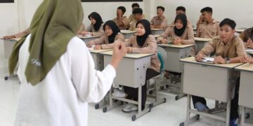 Kegiatan belajar mengajar di SMANKO Jateng yang berlokasi di kompleks GOR Jatidiri, Kota Semarang. (Humas Pemprov Jateng/Lingkarjateng.id)
