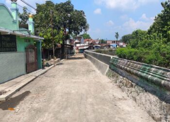 Kondisi Jalan Jembawan Kelurahan Kalibanteng Kulon, Kota Semarang pada Kamis, 25 Juni 2026. (dok for Lingkarjateng.id)