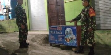 Anggota TNI, Sertu Eko Purwanto bersama Serda Darno patroli malam di Kecamatan Paranggupito, Kabupaten Wonogiri pada Selasa, 9 Juni 2026. (dok for Lingkarjateng.id)