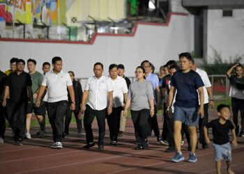 Rapat pembahasan Satgas Penuntasan Sampah yang digelar di Ruang Rapat Sosrokartono, Setda Jepara, Kamis, 11 Juni 2026. (Tomi Budianto/Lingkarjateng.id)