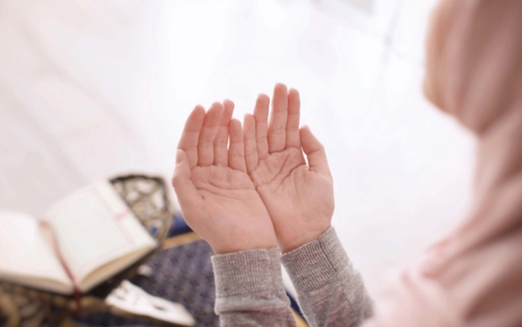 Berikut Ini Beberapa Amalan Sunnah dalam Mengisi Bulan Muharam 1448 Hijriah 25 Ilustrasi - Beberapa Amalan Sunnah dalam Mengisi Bulan Muharam 1448 Hijriah. Foto : Shutterstock