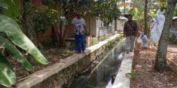 Lewat Bankeupemdes Rp1,7 T, Pemprov Jateng Kembalikan Manfaat Pajak Kendaraan ke Desa 16 Desa Banyubiru Kabupaten Semarang manfaat Bankeupemdes untuk pembangunan talud drainase dan talud penahan tebing di sejumlah dusun. (Dok. Humas Pemprov Jateng/Lingkarjateng.id)