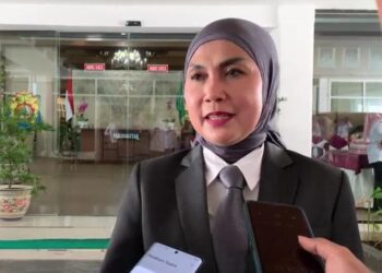 Bupati Kendal, Dyah Kartika Permanasari saat di wawncarai, Jumat, 5 Juni 2026. (Anik Kustiani/Lingkarjateng.id)