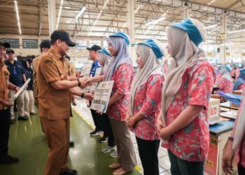 Pemprov Jateng Salurkan BLT DBHCHT, Total Rp51 Miliar untuk 85 Ribu Pekerja Tembakau