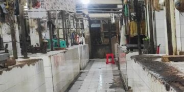 Los di Lantai 2 Pasar Raya 1 Salatiga terlihat lengang setelah pedagang mogok jualan imbas kenaikan harga daging sapi, Senin, 22 Juni 2026. (Angga Rosa/Lingkarjateng.id)