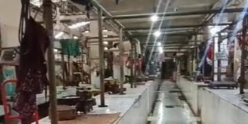 Suasana los daging Pasar Raya Salatiga, yang sepi dipicu aksi mogok para pedagang, Senin, 22 Juni 2026. (Angga Rosa/Lingkarjateng.id)